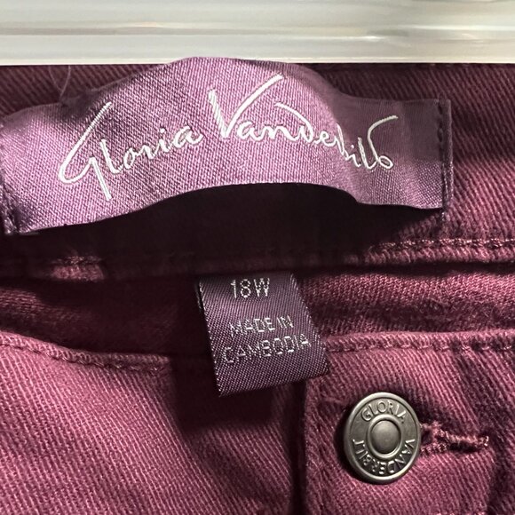 Gloria Vanderbilt Tapered Leg Jeans – Size 18W – NWT - Picture 1 of 5